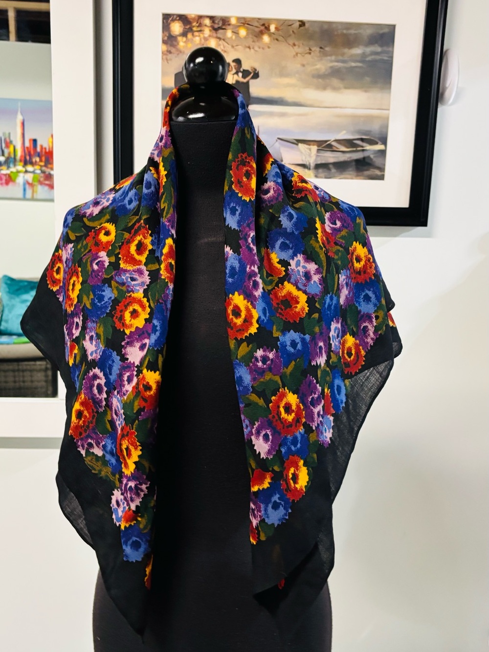 ❤️Vintage 100% Wool Ginnie Johansen Floral Spray Scarf - Picture 4 of 8